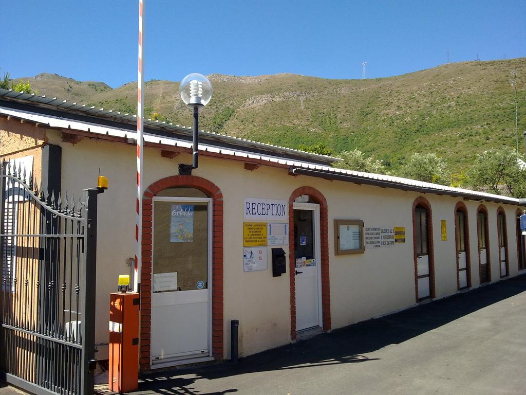 Camping Ali Baba Ceriale Exteriör bild